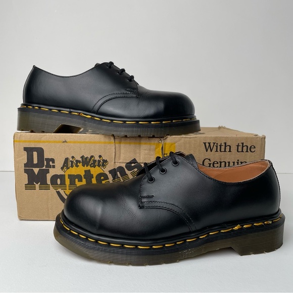 Vintage Dr. Martens 1925 Black Leather Steel Toe Oxfords MIE Shoes UK 4 - Picture 1 of 15